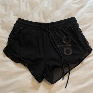 Small Alo Ambience Short
